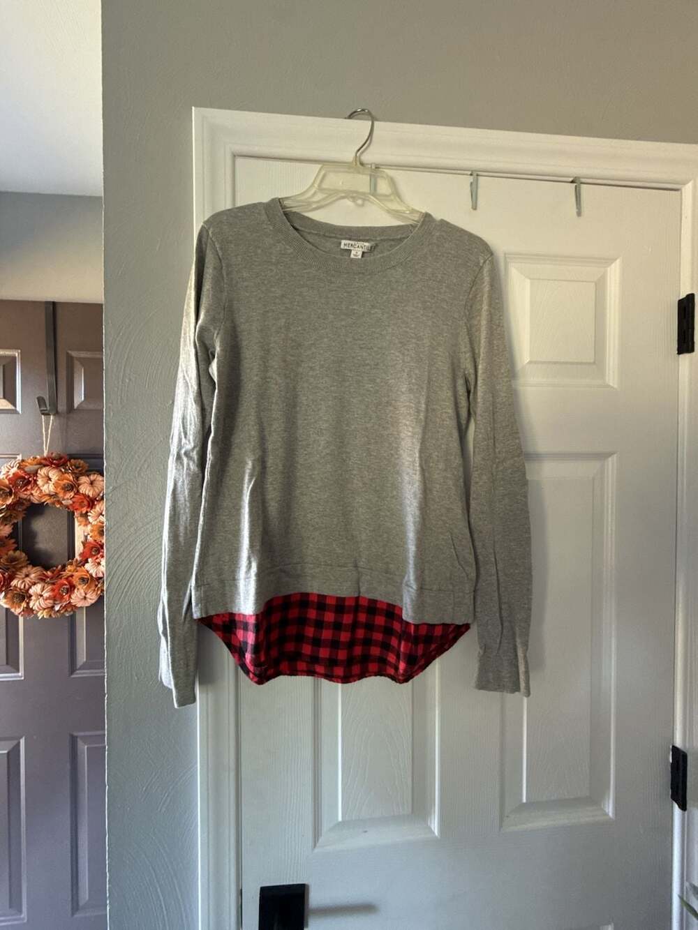 J.Crew Mercantile Woven-Hem Sweater Size S Gray Buffalo Check Plaid